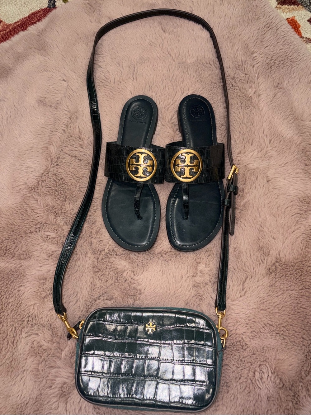Tory Burch dark green Croc-Embossed Thong Sandals with Matching Bag